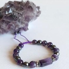 دستبند-زنانه-حدید-و-آمیتیست-و-نقره