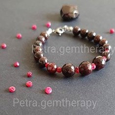 دستبند-زنانه-یاقوت-سرخ-و-گارنت-سرخ