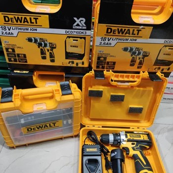 دریل-پیچ-گوشتی-شارژی-21-ولت-دیوالت-مدل-dcd710k3