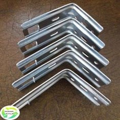 بست-دیواری-پرده-زبرا-09155149983