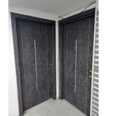 ایده-درب-داخلی-ساختمان-رنگ-طوسی-طرح-دار