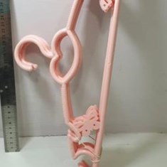 چوب-لباس-پاپیون-سپهر