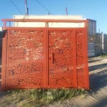 درب-300-250cmهمراه-نفر-رو-ورق-سه-میل