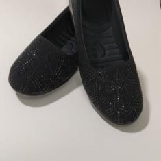 کفش-زنانه-نگینی-گیتی