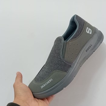 اسکیچرز-شیلا