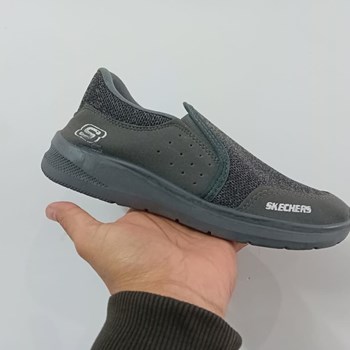 اسکیچرز-شیلا