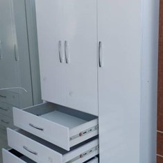 کمد-ترکیبی-مدل-020201-طراحی-شیک-و-مقاوم-با-ریل-و-دستگیره-آبکاری-کروم