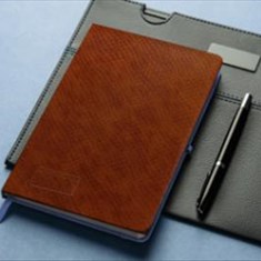 سررسید-چرم-پوست-ماری-عسلی