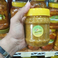 سس-انبه-نیمه-تند-با-ادویه-جات-450گرمی