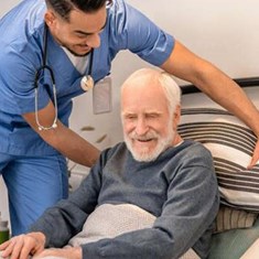 مرکز-مراقبت-و-پرستاری-1814-شیراز؛-آرامش-در-قلب-خانه-شما