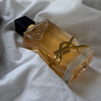 عطر-Yves-Saint-Laurent-Libre-ایو-سن-لورن-لیبره