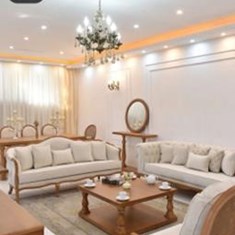 کوئین-کلاسیک-کرم-رنگ