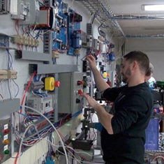 آموزش-آناتومی-برق-صنعتی