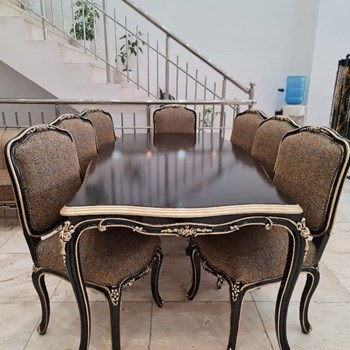 مبل-کلاسیک-مدل-پشت-گرد؛-ترکیبی-از-اصالت،-زیبایی-و-راحتی