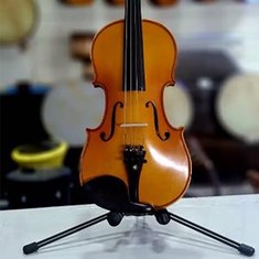 ویالون-تی-اف-142