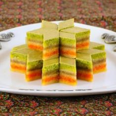 خرید-باقلوای-سنتی-قزوین