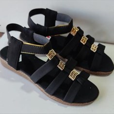 صندل-تابستانی-شقایق