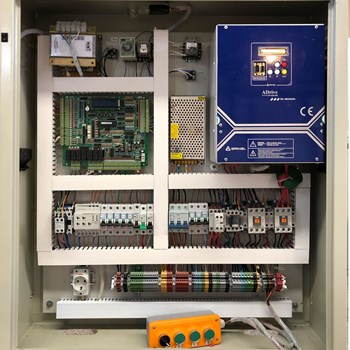 تابلو-کنترل-فرمان