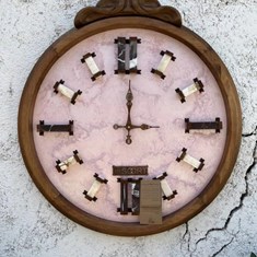 ساعت-دیواری-برند-بیسورت