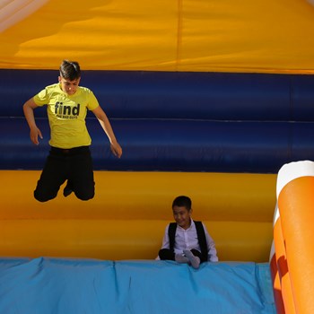 شهربازی-و-سینما-7-بعدی-صفه