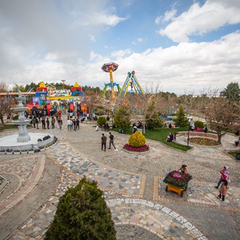 شهربازی-و-سینما-7-بعدی-صفه