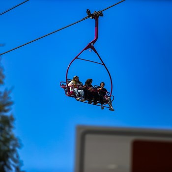 تله-سی-یژ-ناژوان