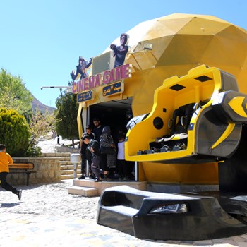 شهربازی-و-سینما-7-بعدی-صفه