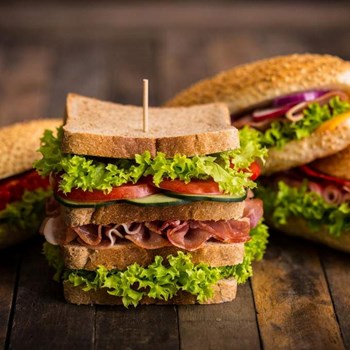 ساندویچ-هات-داگ-پنیری