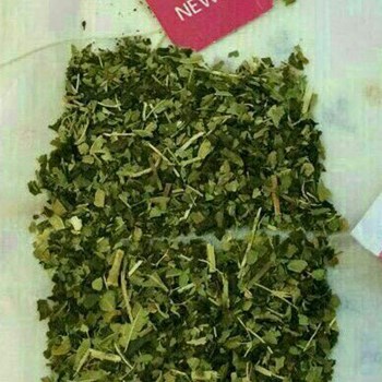 چای-سبز-و-به-لیمو-کیسه-ای-نیوشا