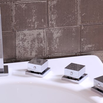 وان-حمام-N-BT004