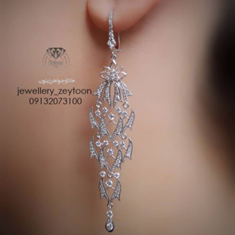 گوشواره-زیبای-آویز-مزین-به-نگین-های-اتم-اتریش