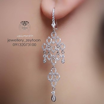 گوشواره-زیبای-آویز-مزین-به-نگین-های-اتم-اتریش
