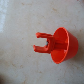 کاسه-آبخوری-نیپل-اتوماتیک-جوجه-و-بلدرچین-مبصیح