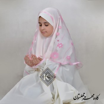 ست-جشن-تکلیف-ستاره-مقنعه-دار