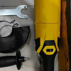 مینی-وسط-دیوالت-مدل4069-دیمردار-1480-وات-11000-دوردردقیقهدورمتغیر-115الی125میل