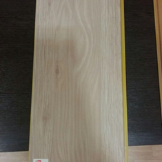 پی-وی-سی-اذران-پلاستیک