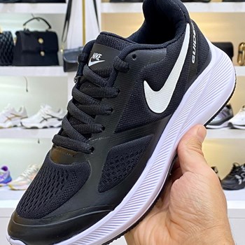 اسپرت-نایک-انداد-بزرگ-پا-مردانه-و-ست-زن-و-مرد