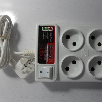 محافظ-برق-لوازم-صوتی-و-تصویری-4-خروجی