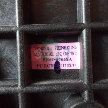 پایه-رومیزی-سامسونگ-51F4950