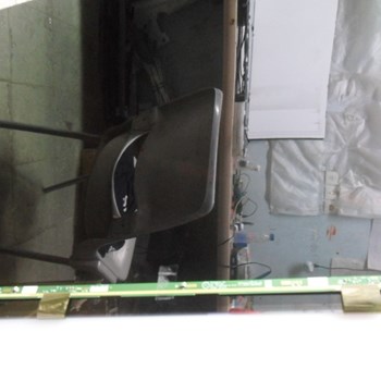 لکوئید-شکسته-ال-جی-49LF540