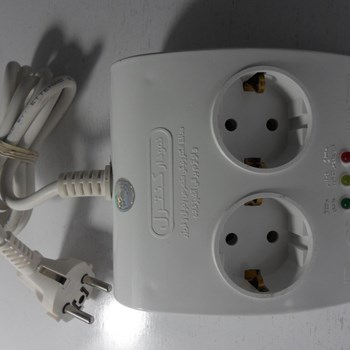 محافظ-برق-یخچال-و-فریزر-2-خروجی