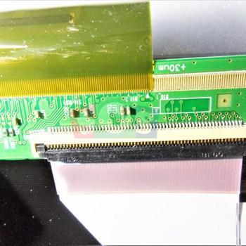 لیکوید-شکسته-سونی-65-7500