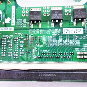 برد-مین-سامسونگ-55TU7100