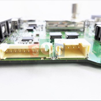 برد-مین-سامسونگ-32C475-32C450