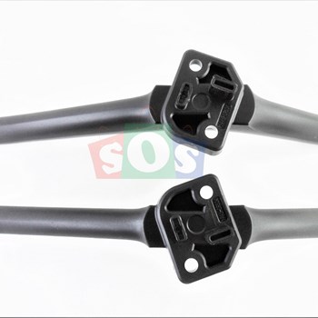 پایه-رومیزی-هایسنس-55A7120