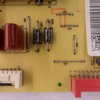 برد-پاور-تی-سی-ال-55P1FS