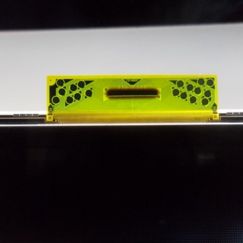 لکویید-شکسته-ال-جی-32LH350