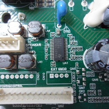 برد-اصلی-هایسنس-اصل-32M2160P