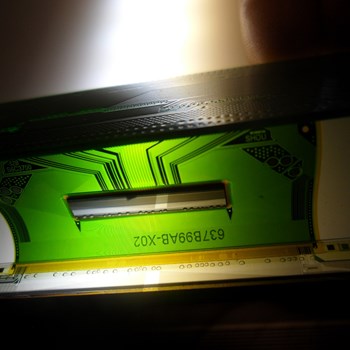 لکویید-شکسته-سونی-46D300