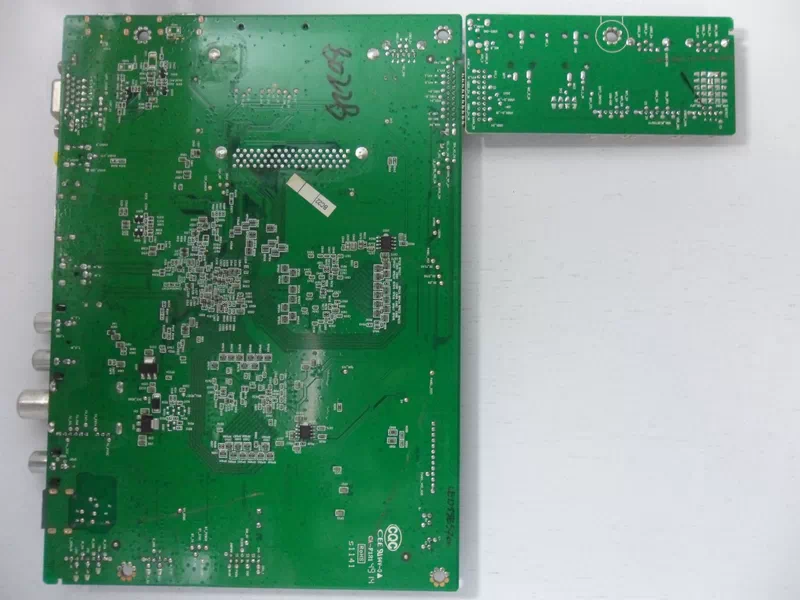 برد-مین-تی-سی-ال-55E5700